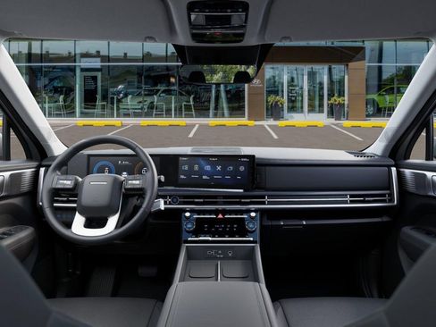 New 2026 Hyundai Santa Fe SE image 11