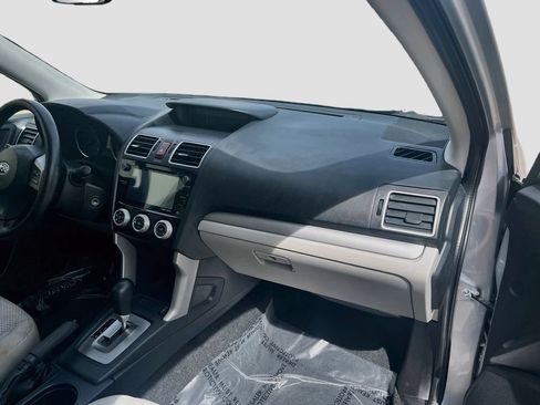 Used 2016 Subaru Forester 2.5i Premium w/ All-Weather Package AWD/4WD image 29
