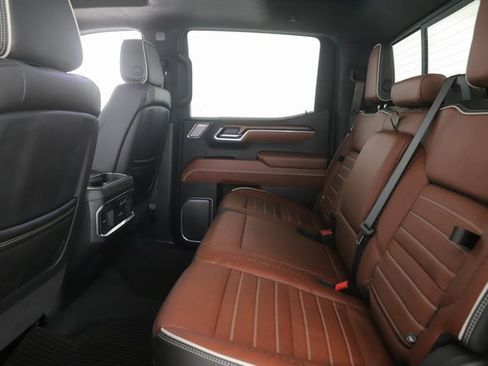 Used 2025 GMC Sierra 1500 Denali Ultimate image 30