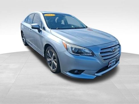 Used 2017 Subaru Legacy 2.5i Limited AWD/4WD image 3