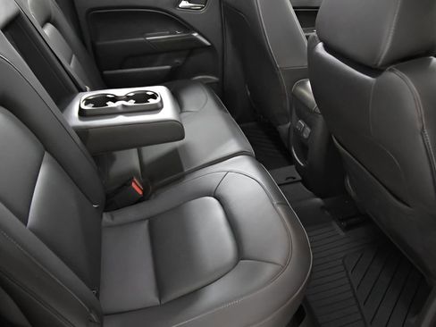 Used 2018 Chevrolet Colorado ZR2 image 32