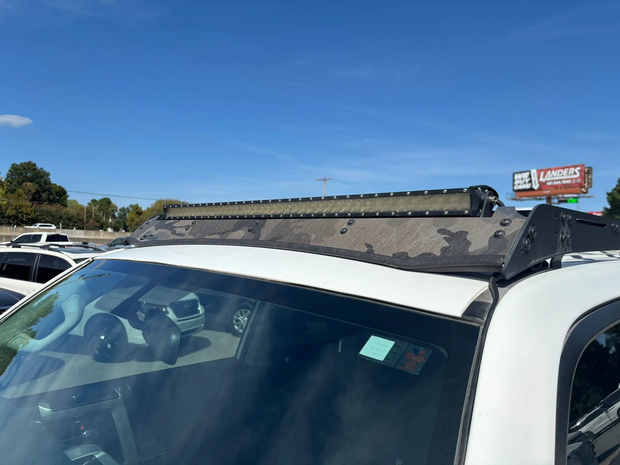 Used 2019 Toyota 4Runner SR5 AWD/4WD image 11