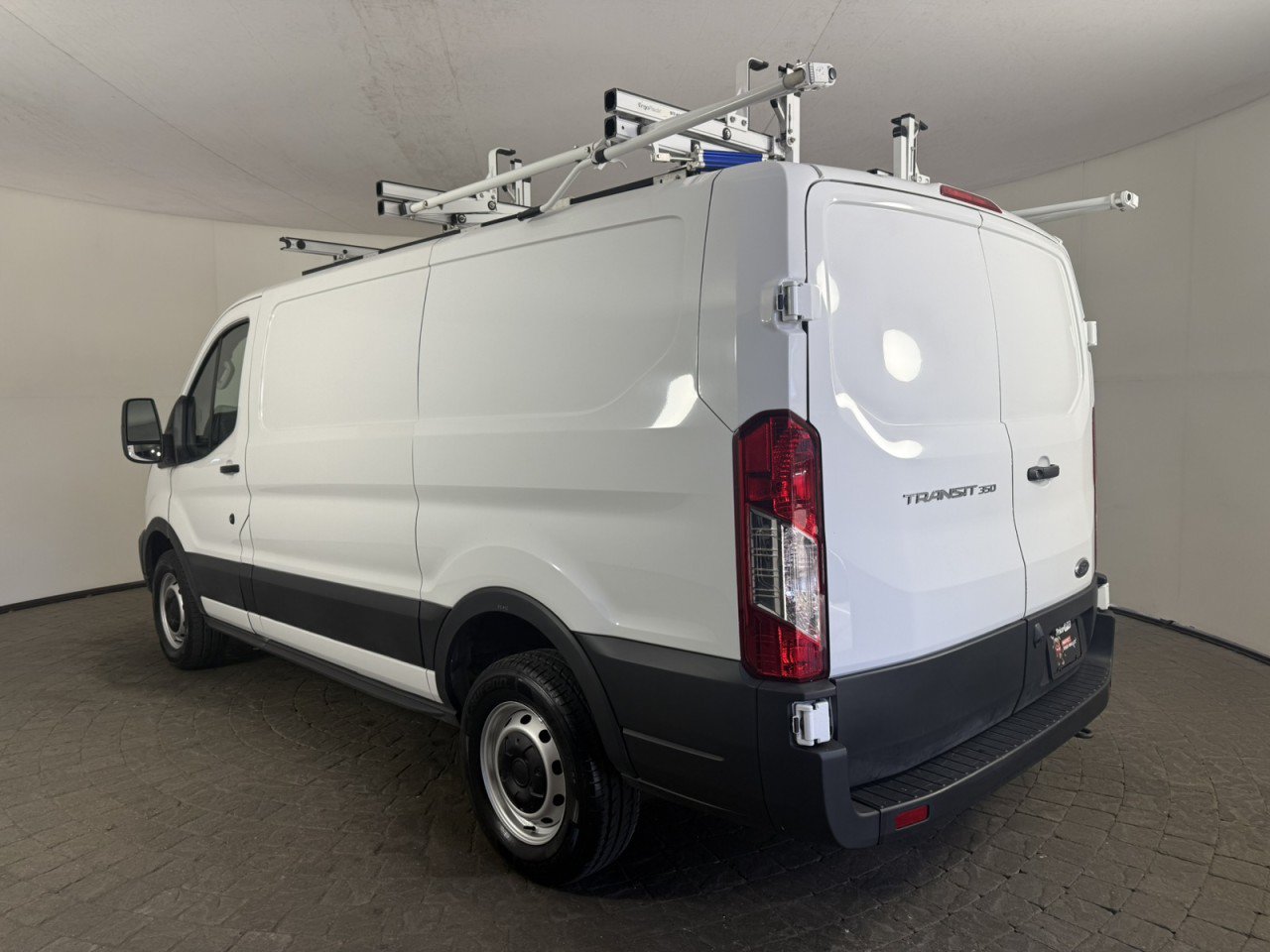 Used 2023 Ford Transit 350 Low Roof RWD image 5