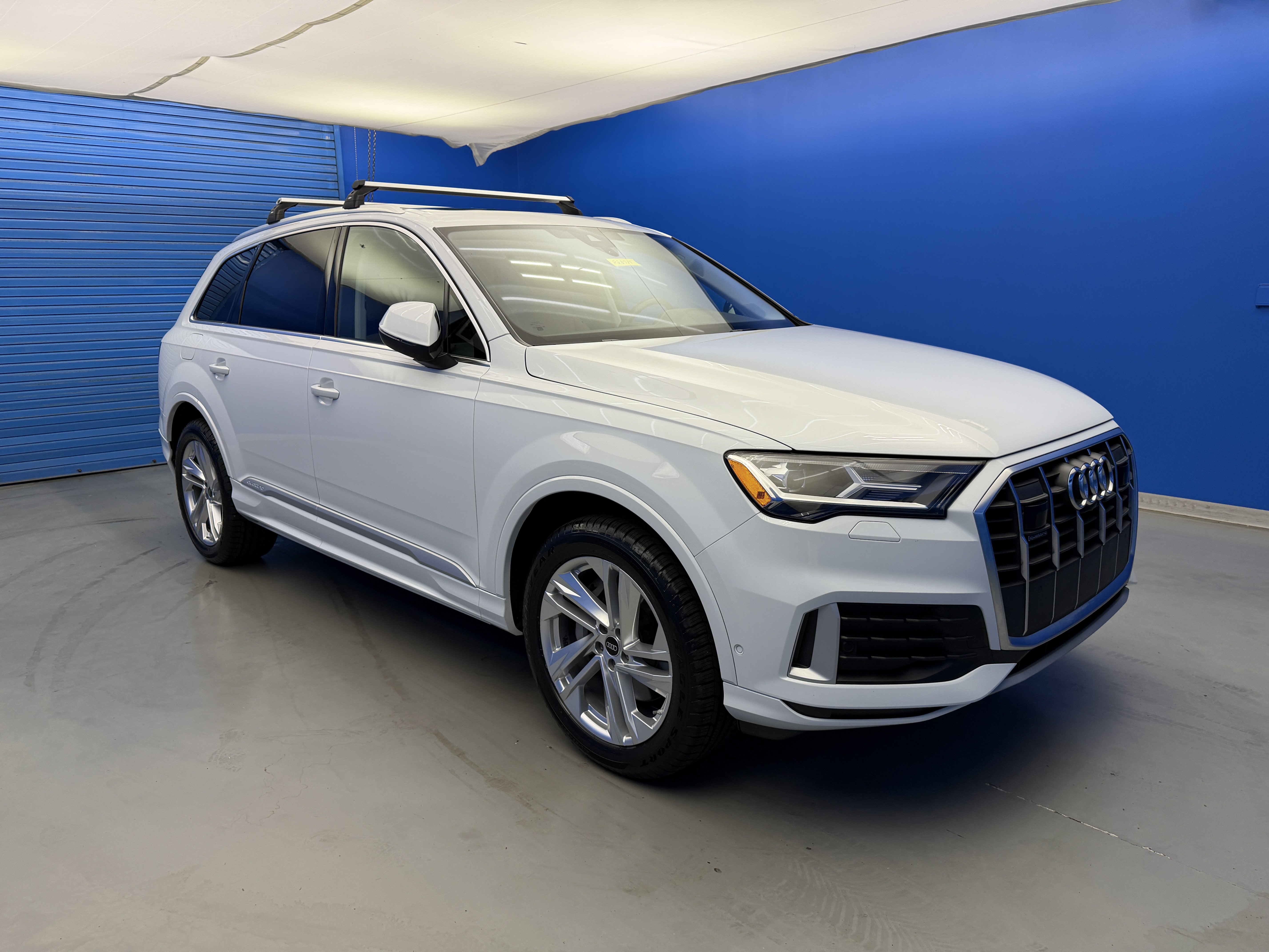 Used 2023 Audi Q7 2.0T Premium Plus w/ Premium Plus Package AWD/4WD image 2