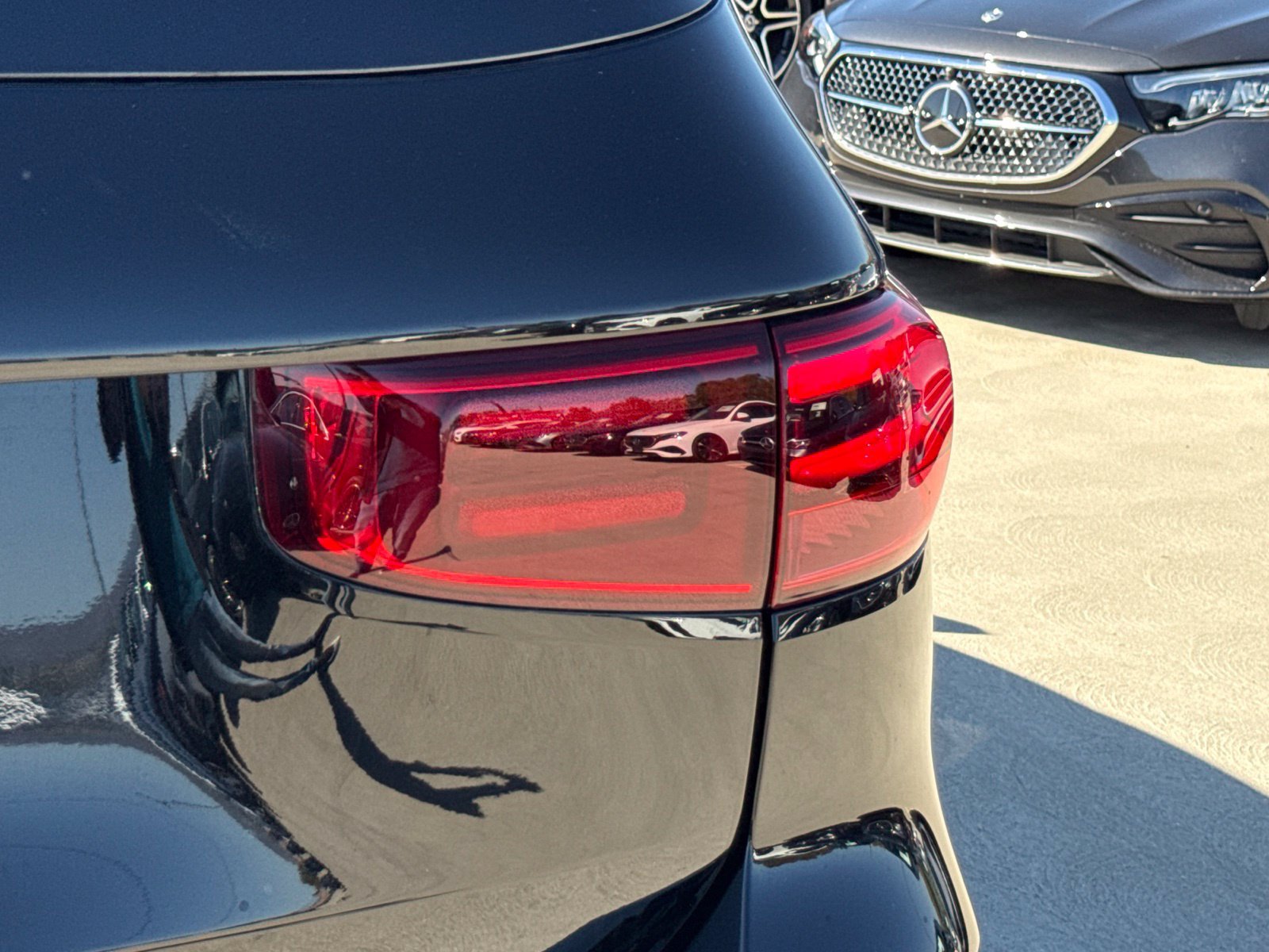 New 2026 Mercedes-Benz GLB 250 image 11