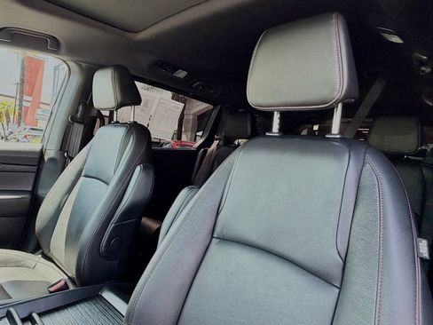 Used 2025 Honda Odyssey Sport-L image 18