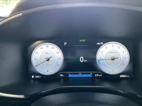 Used 2023 Hyundai Santa Fe Calligraphy AWD/4WD image 7