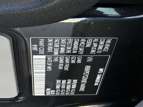 Used 2018 Mercedes-Benz Sprinter 2500 image 28