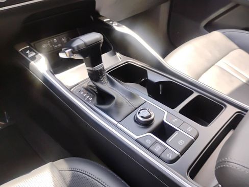 Used 2024 Kia Sorento S w/ Panoramic Sunroof Package FWD image 51