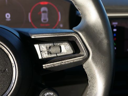 Used 2024 Porsche Macan 4 Electric image 16