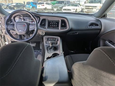 Used 2022 Dodge Challenger GT image 16