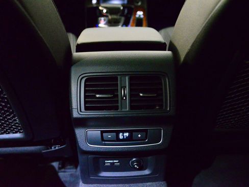 Certified 2023 Audi Q5 2.0T Premium Plus w/ Premium Plus Package image 29