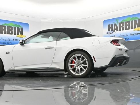Used 2024 Ford Mustang GT Premium RWD image 9