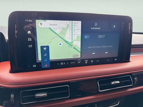 Used 2025 Lincoln Aviator Reserve w/ Jet Appearance Package AWD/4WD image 24