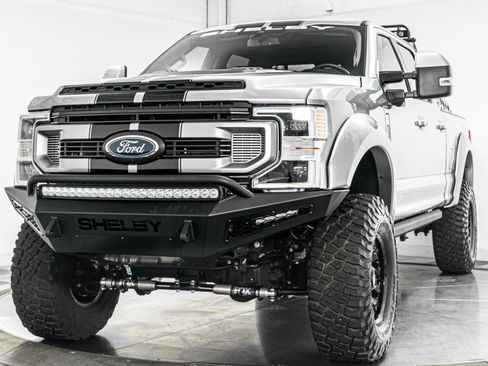 Used 2021 Ford F250 Lariat w/ Lariat Ultimate Package AWD/4WD image 5