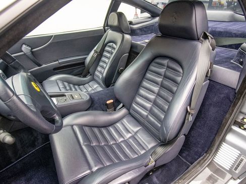 Used 1999 Ferrari 550 Maranello Coupe RWD image 11