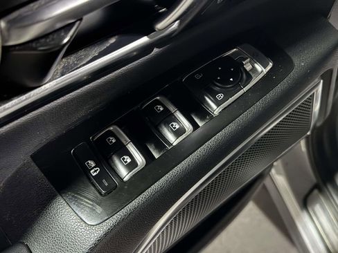 Used 2022 Kia Telluride SX w/ Nightfall Edition Package AWD/4WD image 15