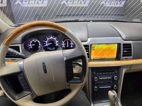 Used 2010 Lincoln MKZ FWD image 14