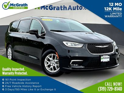 Used 2023 Chrysler Pacifica Touring-L