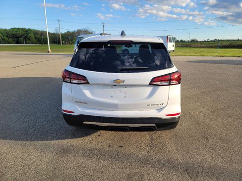 Used 2023 Chevrolet Equinox LT FWD image 4