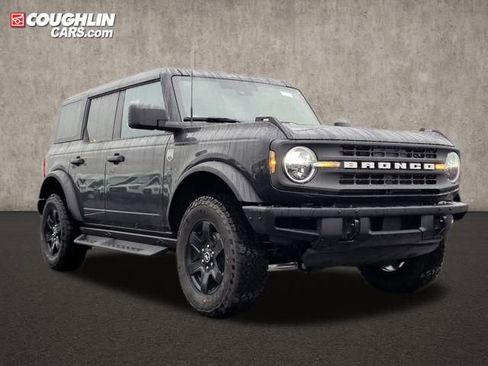 New 2025 Ford Bronco Big Bend w/ Black Diamond Package image 1