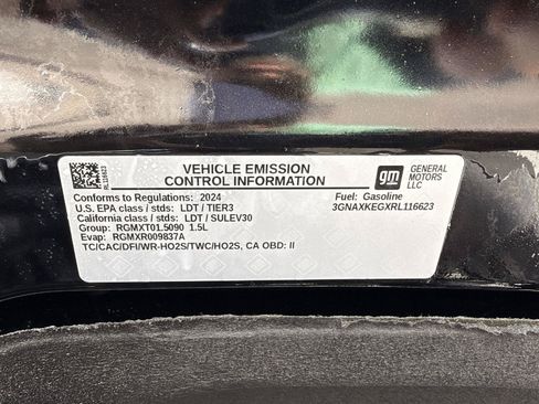 Used 2024 Chevrolet Equinox LT w/ LPO, Floor Liner Package FWD image 11