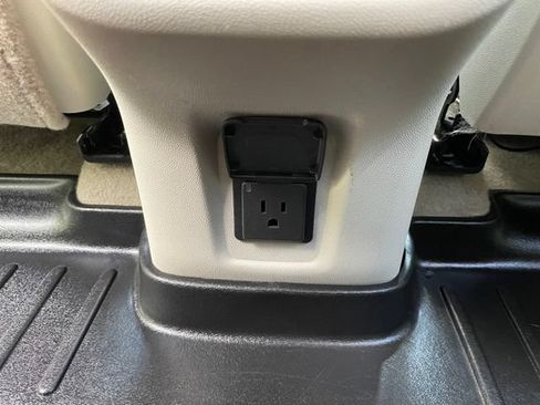 Used 2022 GMC Terrain Denali w/ Denali Premium Package AWD/4WD image 56