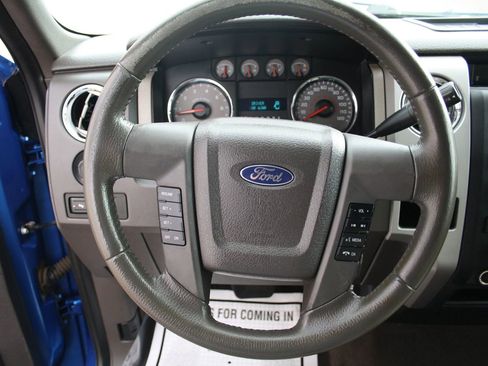 Used 2010 Ford F150 XLT image 18