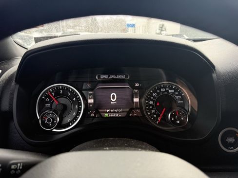 Used 2021 RAM 1500 Big Horn image 11