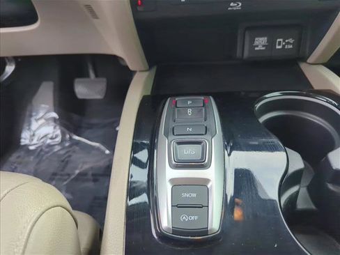 Used 2019 Honda Pilot Touring image 14