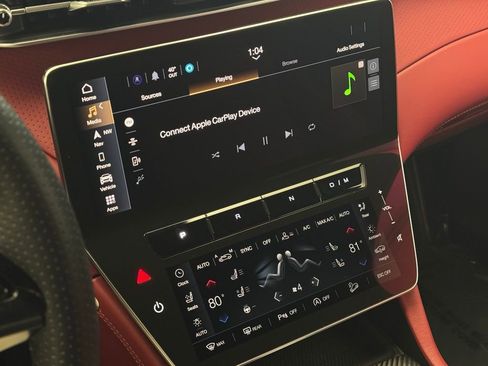 Used 2024 Maserati Grecale Trofeo image 29