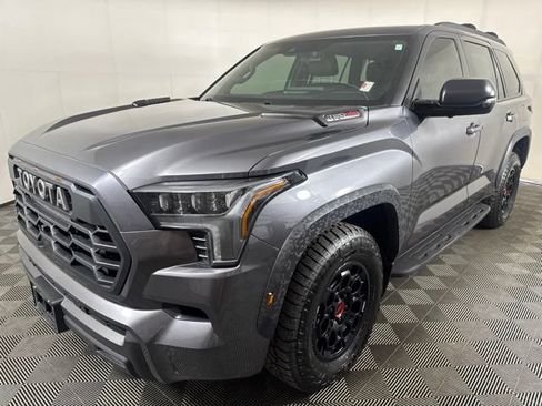 Used 2024 Toyota Sequoia TRD Pro AWD/4WD image 8