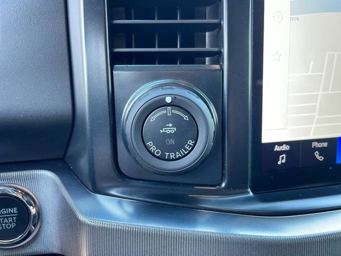 Certified 2025 Ford F250 Platinum image 24