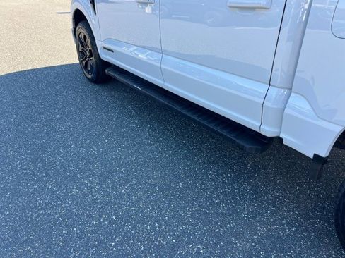 Certified 2022 Ford F150 XLT w/ Equipment Group 302A High image 26