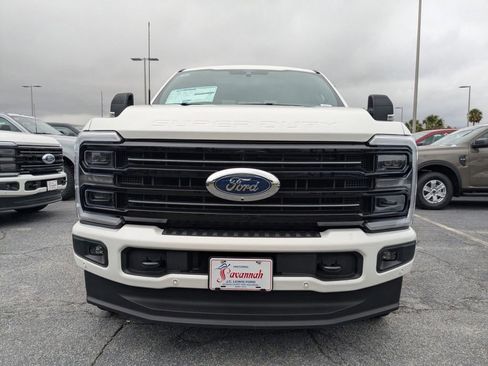 New 2026 Ford F250 Platinum image 9