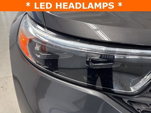 Used 2023 Ford Explorer XLT w/ Equipment Group 202A image 37