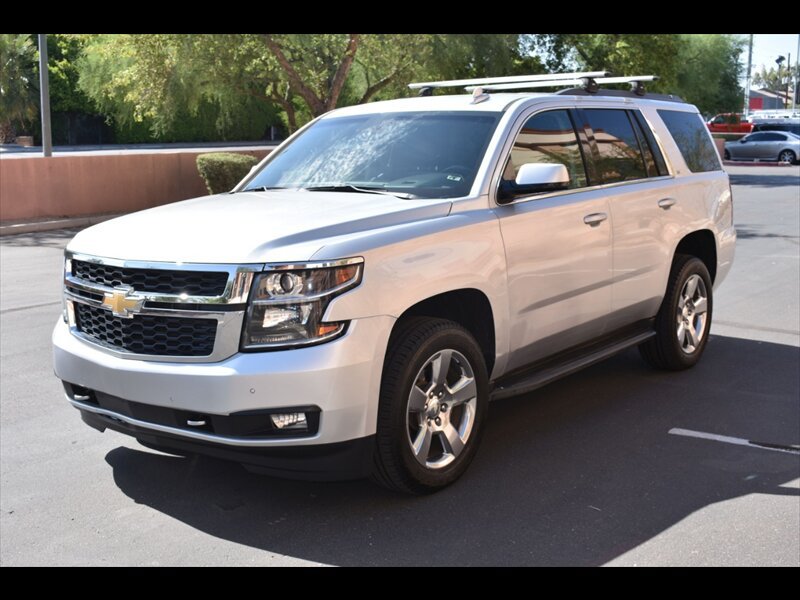 Used 2018 Chevrolet Tahoe LT w/ Luxury Package RWD image 3