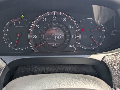 Used 2017 Honda Accord EX image 25