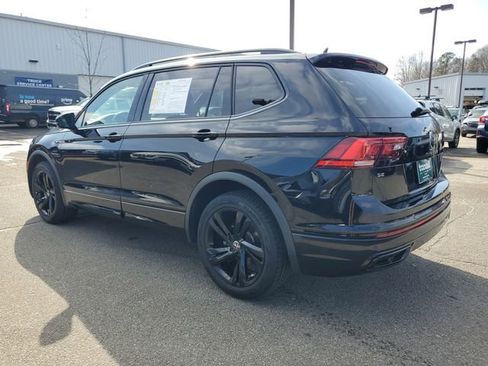 Used 2024 Volkswagen Tiguan SE R-Line image 4