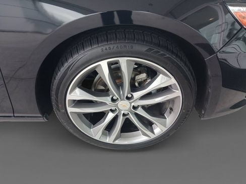 Used 2024 Chevrolet Malibu LT FWD image 16