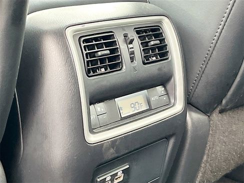 Used 2019 INFINITI QX60 Pure image 24