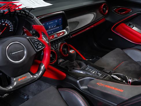Used 2022 Chevrolet Camaro ZL1 RWD image 32