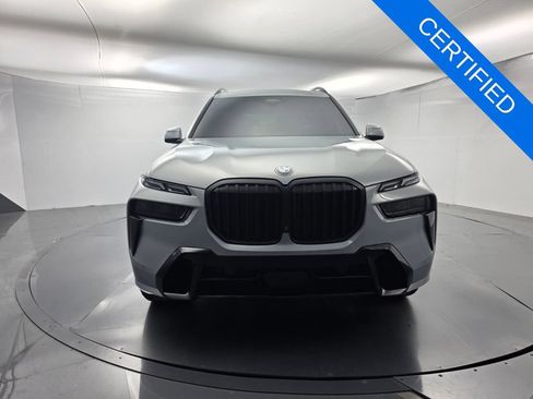Used 2024 BMW X7 xDrive40i w/ Executive Package AWD/4WD image 2