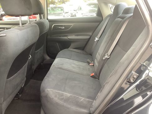 Used 2015 Nissan Altima 2.5 SV w/ Convenience Package FWD image 19