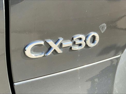 Used 2021 MAZDA CX-30 FWD 2.5 S w/ Select Package image 8
