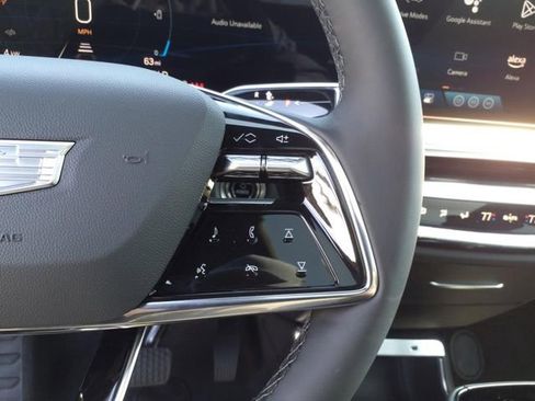 New 2025 Cadillac Lyriq Luxury image 35