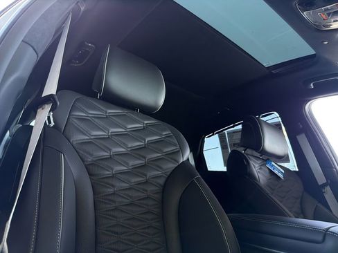 New 2026 Genesis GV80 3.5T AWD/4WD image 17