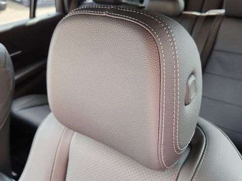 Used 2025 Mercedes-Benz GLS 450 GLS 450 image 14