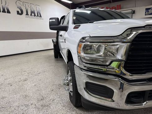 Used 2023 RAM 3500 Tradesman w/ Chrome Appearance Group RWD image 14