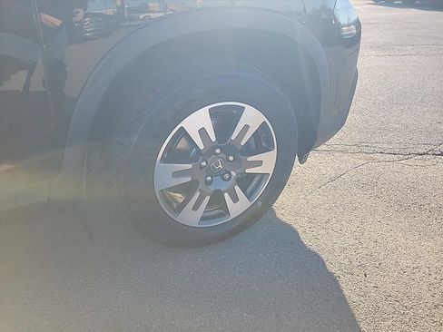 Used 2017 Honda Ridgeline RTL-E image 35